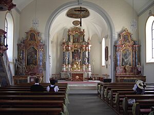 Archivo:Rechthalten FR kath Kirche innen