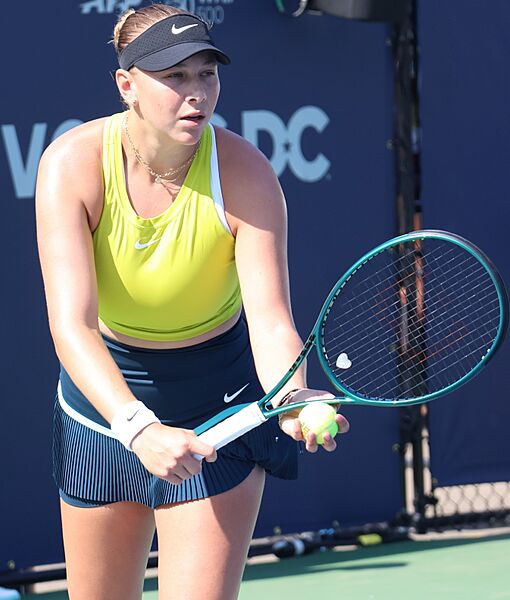 Amanda Anisimova (2024 DC Open) 05 (cropped) 3