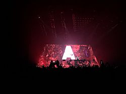 Archivo:Armin Van Buuren at Bill Graham Civic Auditorium 2 2018-06-20