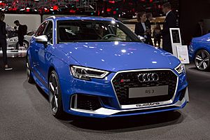Archivo:Audi RS3, IAA 2017, Frankfurt (1Y7A2878)