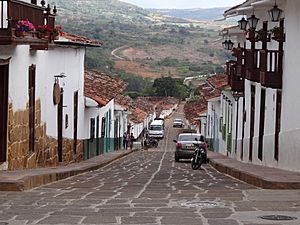 Archivo:Barichara Calle