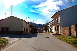 Casasdelrioentrada.jpg