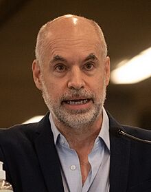 Conferencia de prensa hrl 1-12-203 (cropped).jpg
