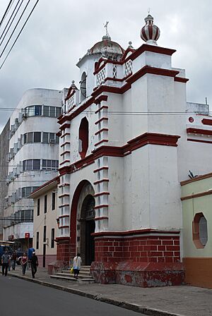 Archivo:InmaculadaConcepciónComayaguela 02