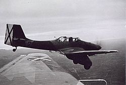 Archivo:Junkers Ju 87A with Spanish rebel markings
