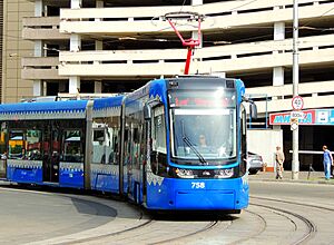 Archivo:KyivTram2018