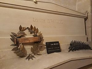 Archivo:Louis Braille's tomb