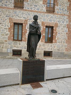 Archivo:Monumento a San Juan de la Cruz en Ávila