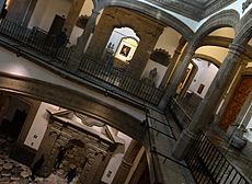 Archivo:Palacio de los Condes de San Mateo de Valparaiso - Ciudad de México