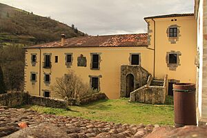 Archivo:Palaciu de los Omaña (06)