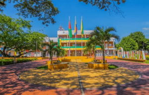 Archivo:Parque principal Villanueva