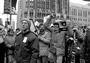 Archivo:Protest against the Salvadoran Civil War Chicago 1989 4