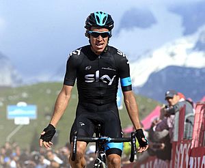 Archivo:Rigoberto Urán gana en la etapa diez en el Giro d'Italia 2013