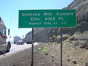 Archivo:SiskiyouSummit