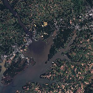 Archivo:Susquehanna ETM 19990923 lrg