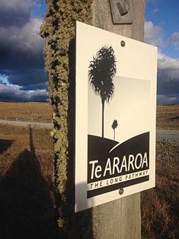 Archivo:Te Araroa logo sign