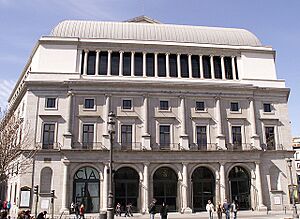 Archivo:Teatro Real (Madrid) 03