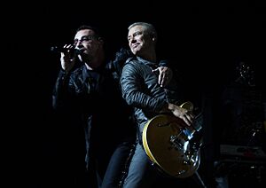 Archivo:U2 360-UTEOTW-Toronto