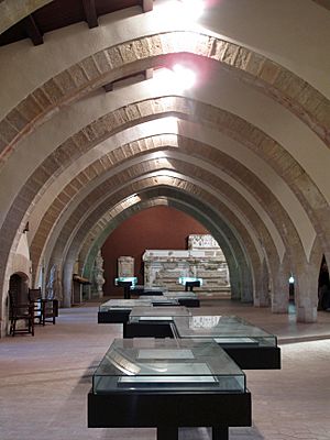 Archivo:150 Monestir de Poblet, museu (Palau del Rei Martí)