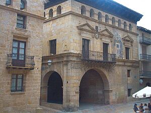 Archivo:Ajuntament de Vall-de-Roures
