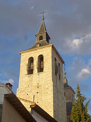 Archivo:Arganda del Rey - Iglesia de San Juan Bautista 02
