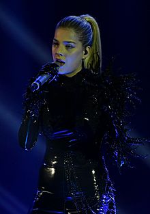 Arilena Ara para Niños