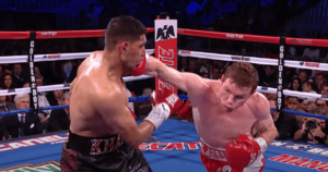 Archivo:Canelo Álvarez's cross 2017
