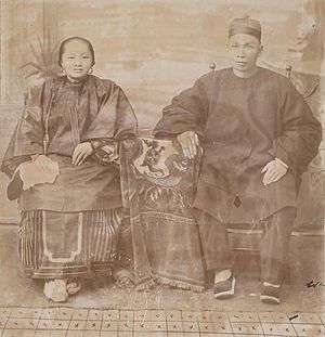 Archivo:Chinese American Couple Seated