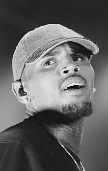 Chris Brown in Tampa, 2015.jpg