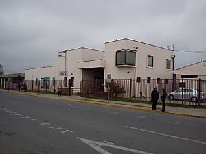 Archivo:Consultorio Familiar de Salud de Tierras Blancas