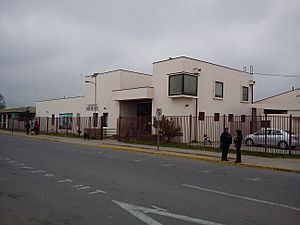 Archivo:Consultorio Familiar de Salud de Tierras Blancas