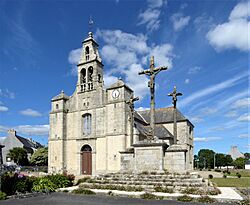 Eglise Sainte-Thumette de Plomeur (4).jpg