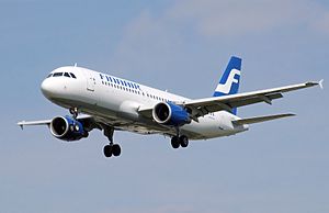 Archivo:Finnair.a320-200.oh-lxc.arp