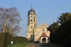 Hotot-en-Auge église Saint-Georges ouest.JPG