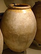 Jar in ceramic for olive oil