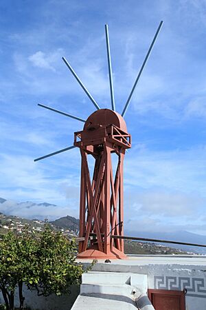 Archivo:La Palma - Villa de Mazo - Camino Monte de Pueblo - Molino de Mazo 06 ies