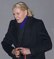 Archivo:Lauren Bacall 2007
