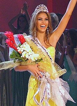 Archivo:Miss Universe 2008, Dayana Mendoza2