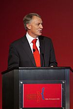 Archivo:Phil Goff, Policy Network, April 6 2009