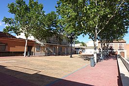 Plaza de España, Albarreal de Tajo.jpg