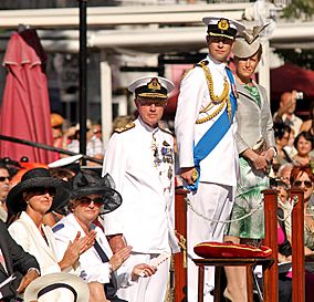 Archivo:Queen's Birthday Parade 2012 - Prince Edward