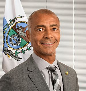 Archivo:Senadores da 57ª Legislatura (52689451805)