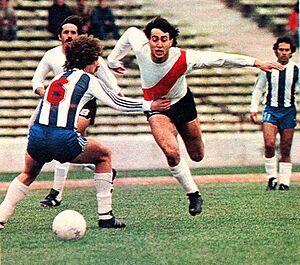 Archivo:Talleres vs river alonso 1980