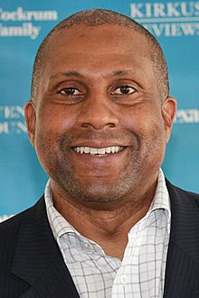 Tavis smiley 2014.jpg