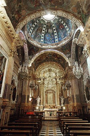 Archivo:Tortosa catedral capella staCinta 0003