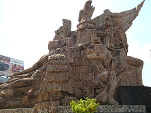 Archivo:Villahermosa Monumento a Sánchez Magallanes 1