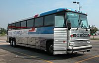 Archivo:2003-08-25 Greyhound bus