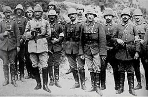 Archivo:Ataturk13