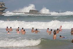 Archivo:Bondi Beach Waves