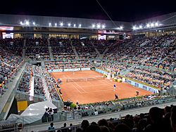 Archivo:Caja Mágica - Madrid Open 2011 - Feliciano López vs Roger Federer